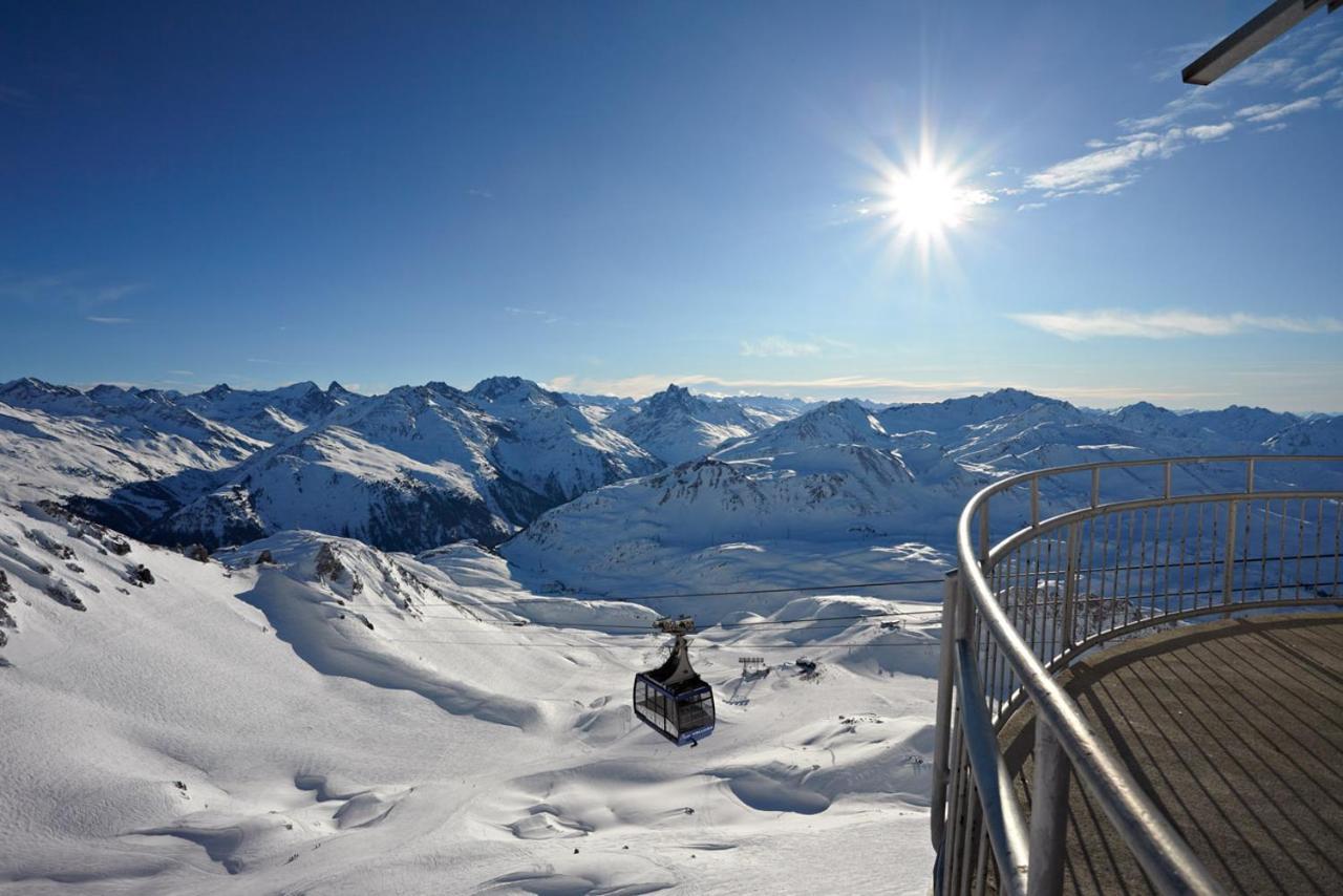 Haus Christaldo Bed and Breakfast Sankt Anton am Arlberg Exteriör bild